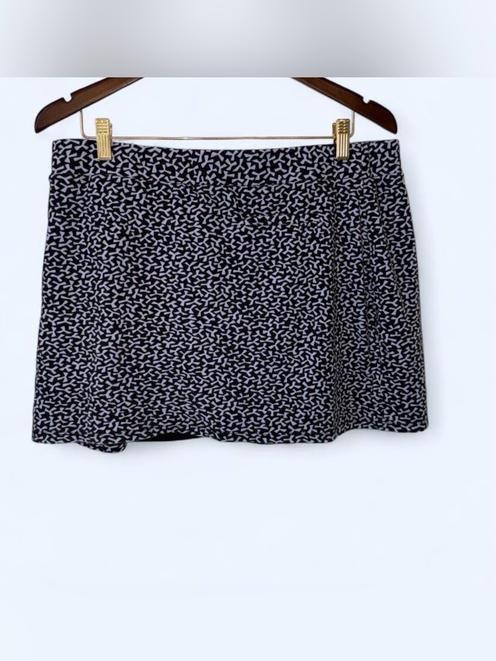 Jones New York Navy and Light Blue Patterned Skort w/Shorts